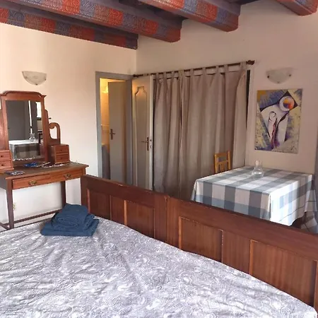 Renaissance Vintage A3 Apartment Telc
